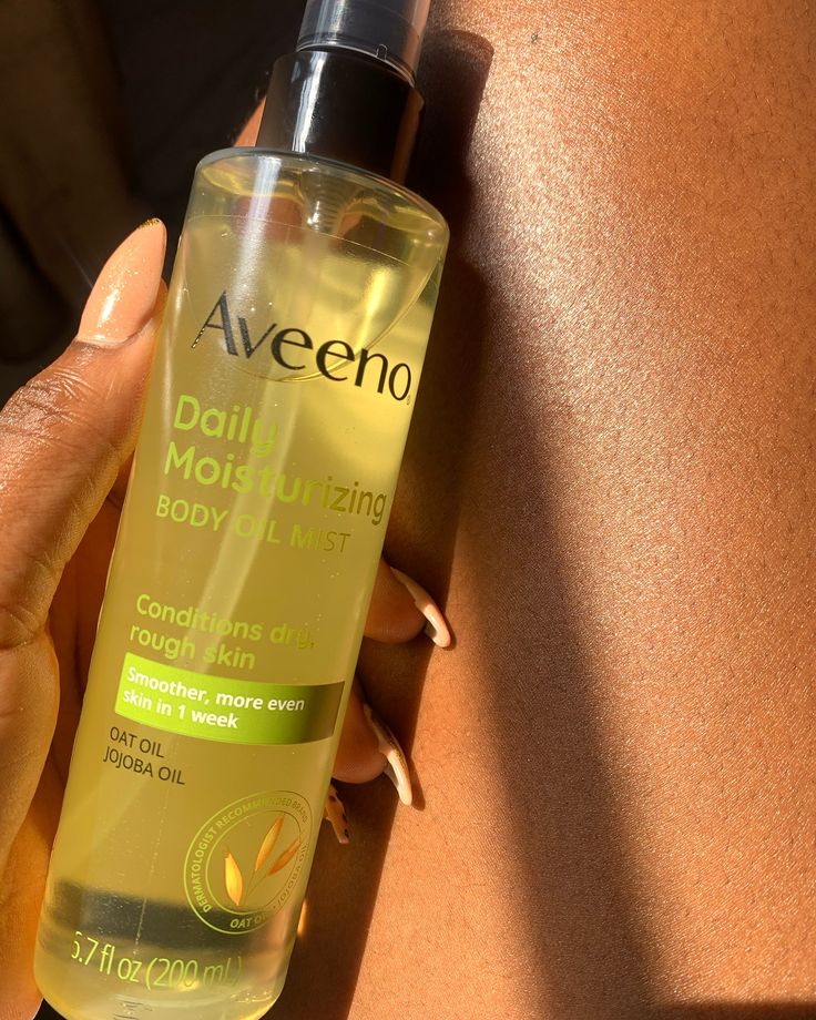 Aveeno Daily Moisturizing Body Oil Mist with Oat & Jojoba Oil for Dry Sensitive Skin | Nourishing Body Oil for Smoother Skin