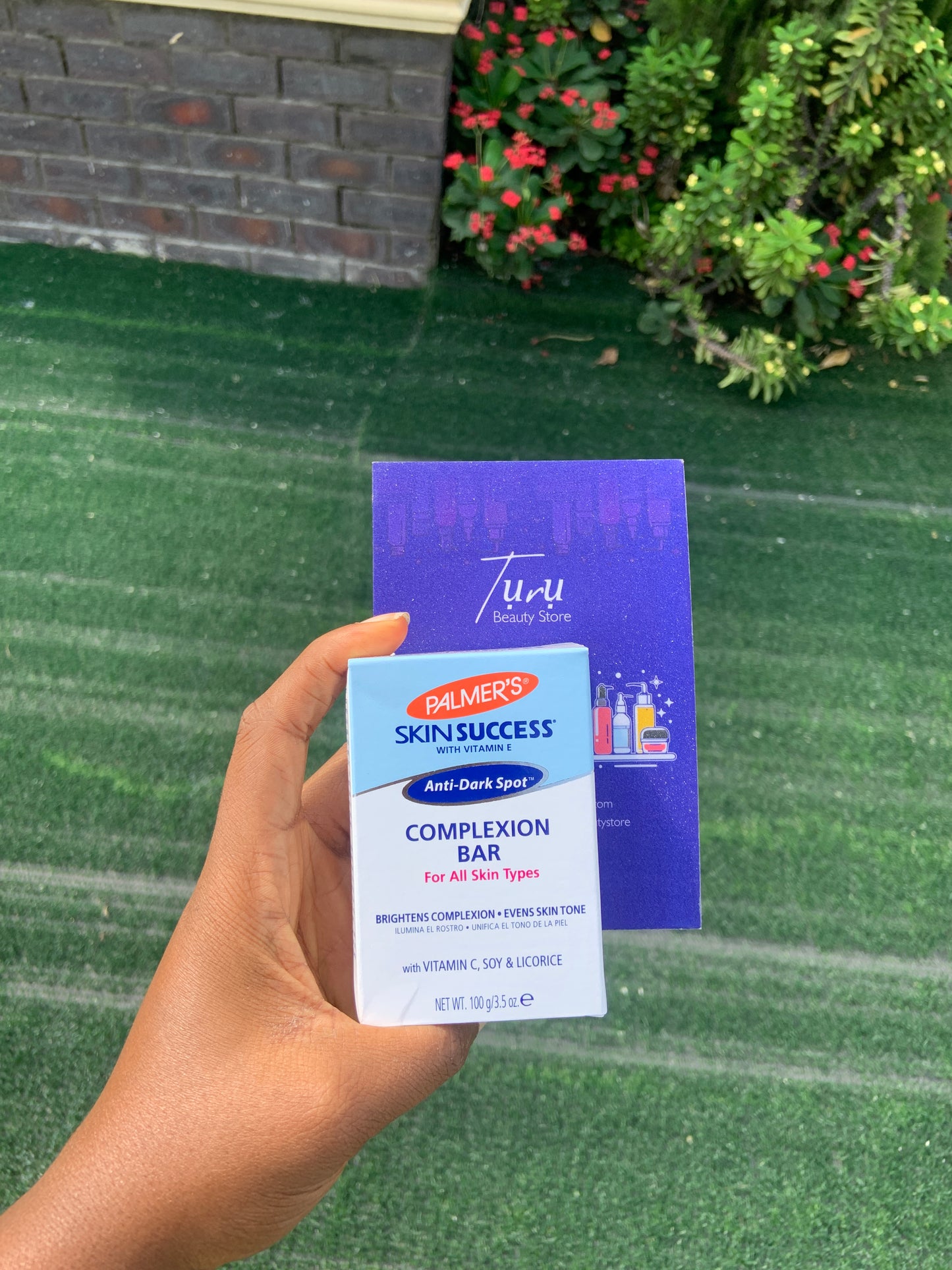 Tụrụ Budget Brightening and Eventone Set 1 (For Face)